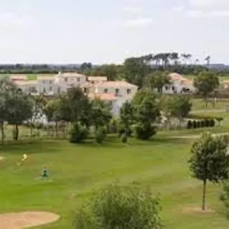 Maison De Vacances 3 Chambres Avec Piscine Chauffee 6 Couchages - Fr-1-224-671 Saint-Révérend