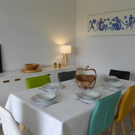 Maison De Vacances 3 Chambres Avec Piscine Chauffee 6 Couchages - Fr-1-224-671 *